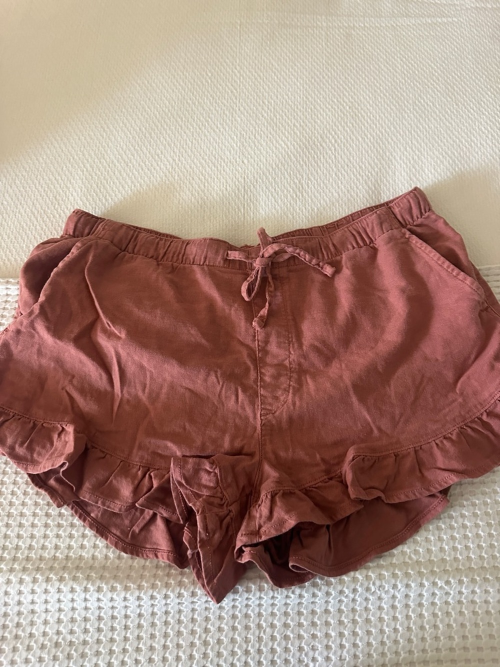 American Eagle Rust Ruffle Hem Drawstring Shorts